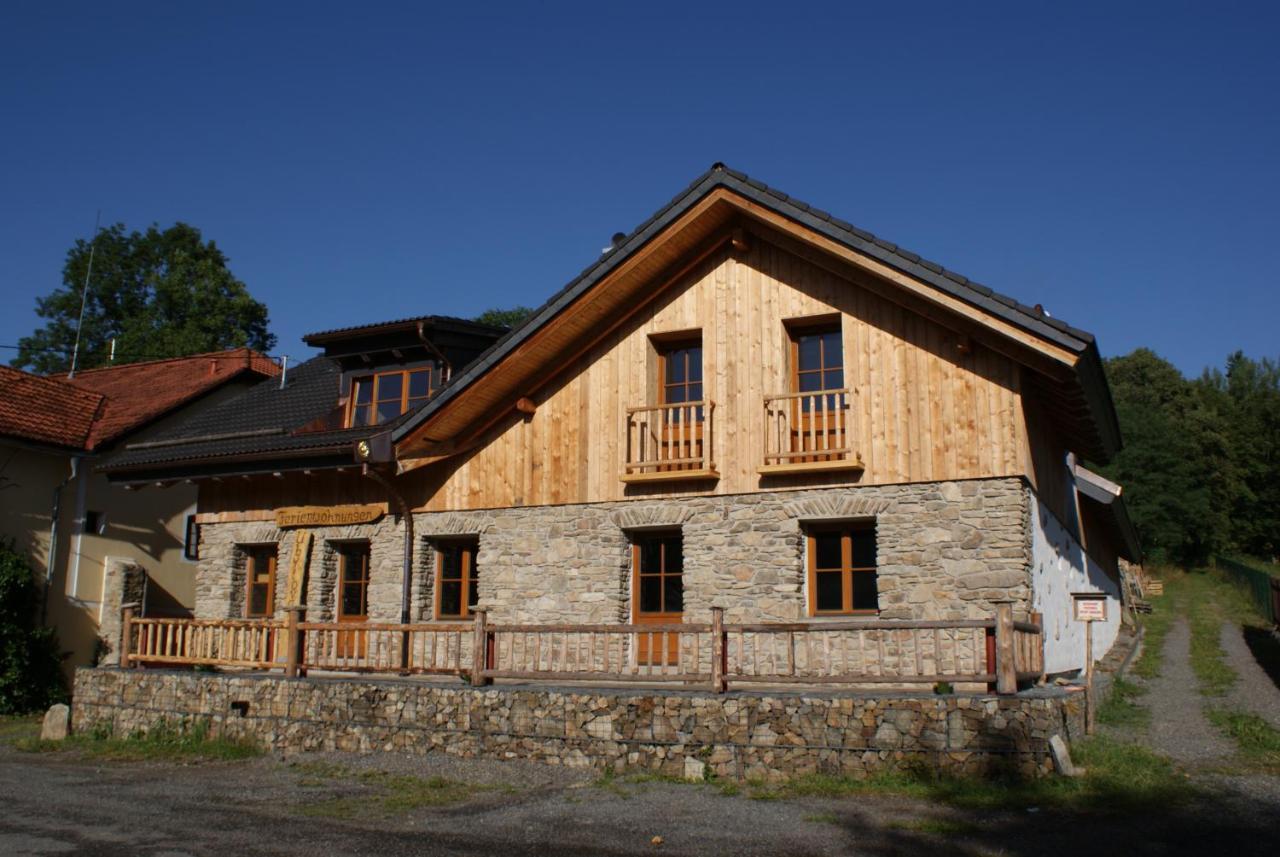 Abgeschiedene Ferienwohnung Im Boehmerwald Касперске Хори Екстериор снимка
