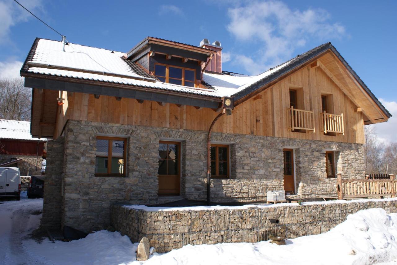 Abgeschiedene Ferienwohnung Im Boehmerwald Касперске Хори Екстериор снимка